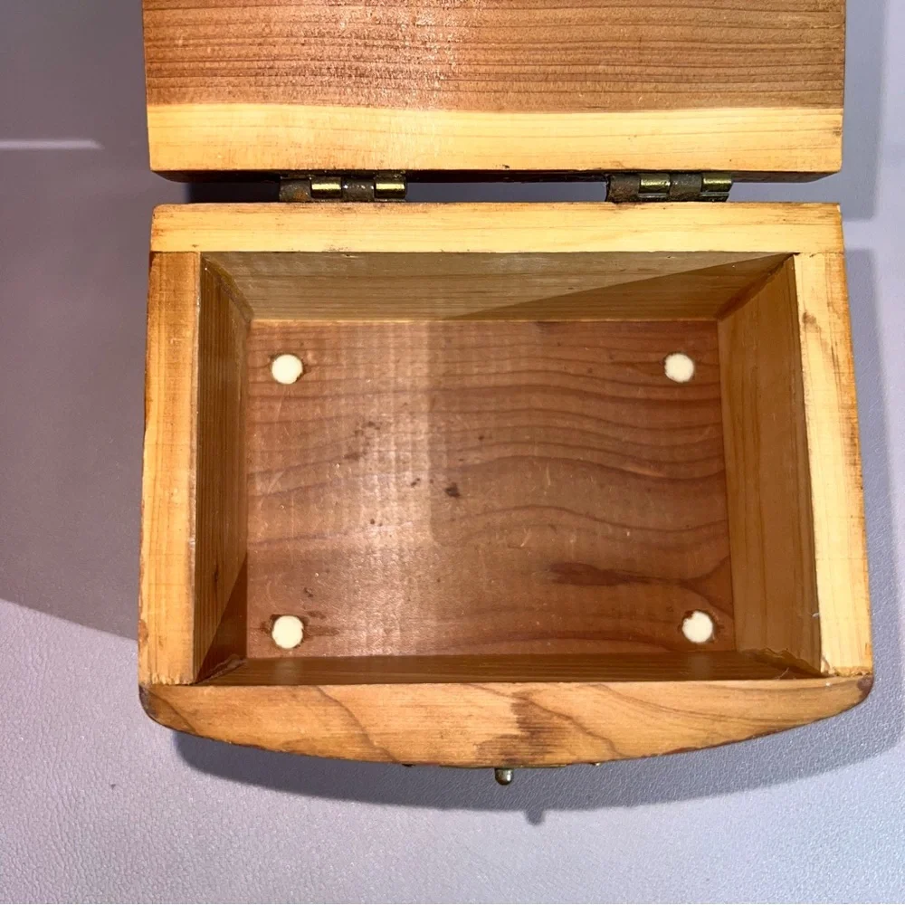 Vintage Handcrafted Jewelry Box W/ Hook Lock 